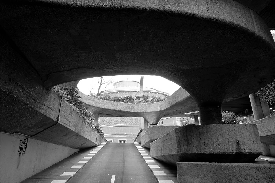 Brutalismo. Conjunto Galaxia.