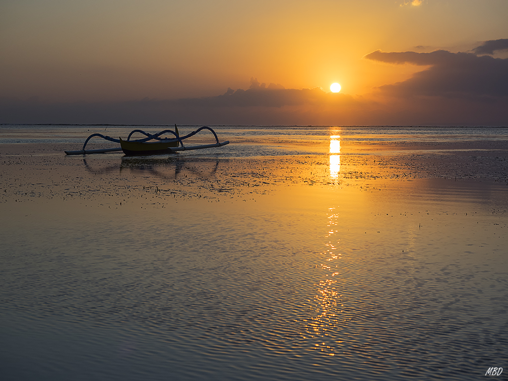 Amanecer en Sanur