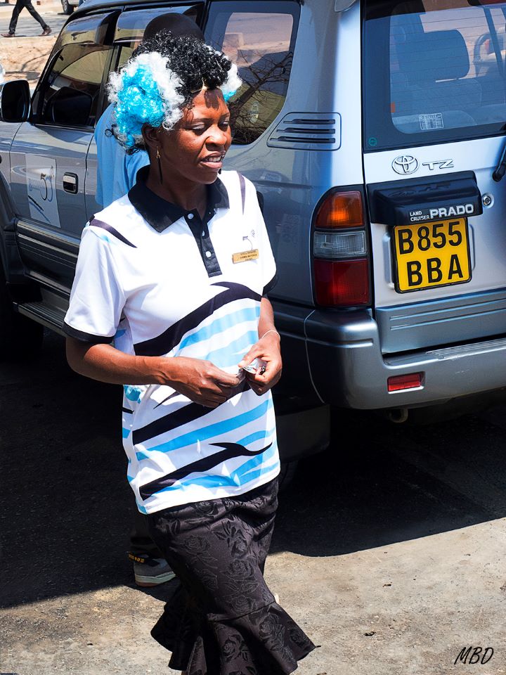 Celebran los 50 años de independencia del país