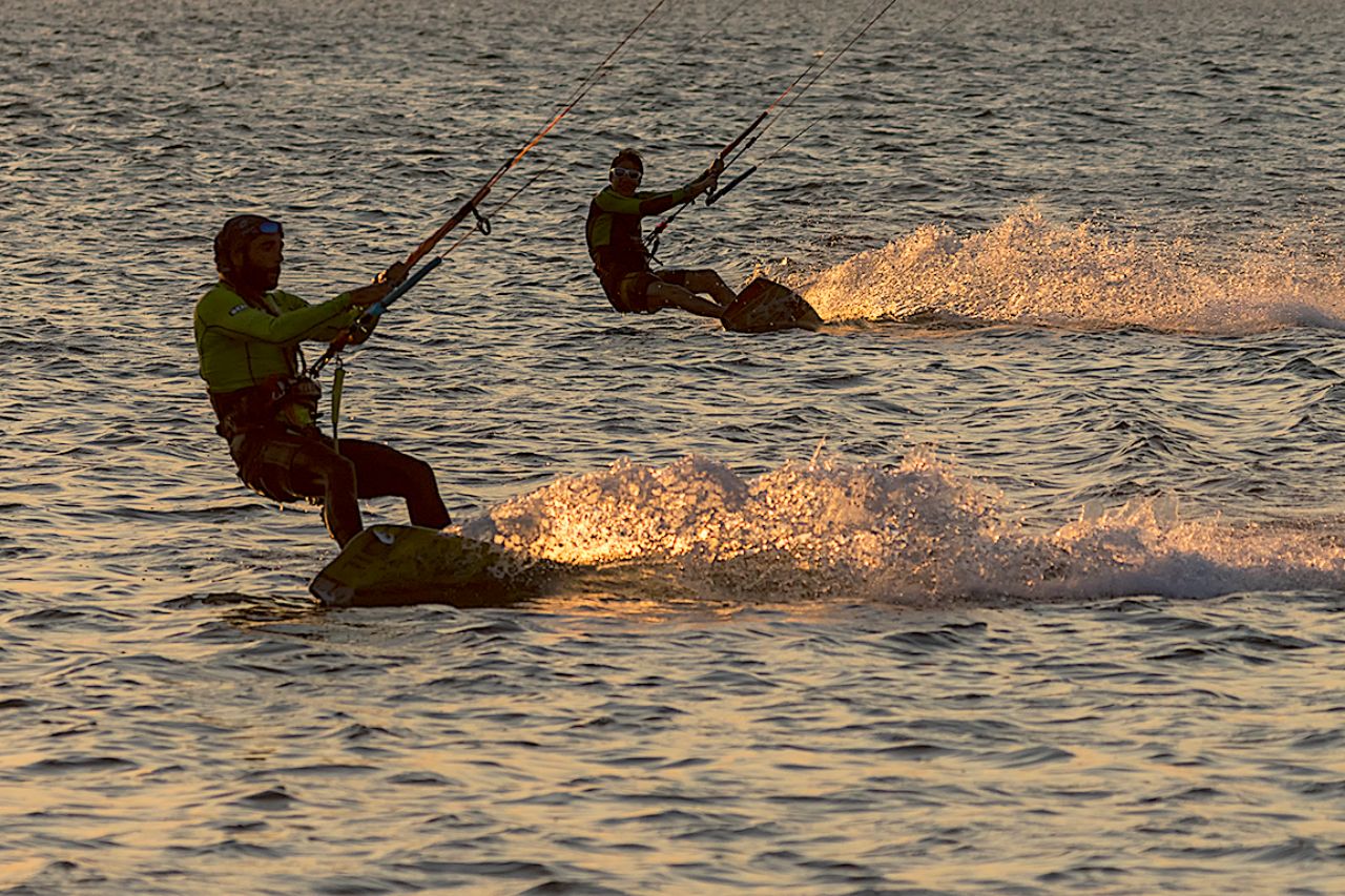 Kite surf