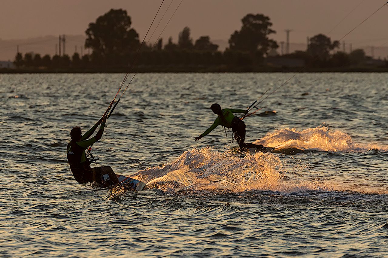 Kite surf