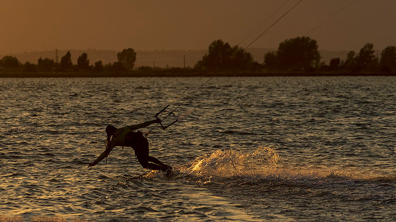 Kite surf