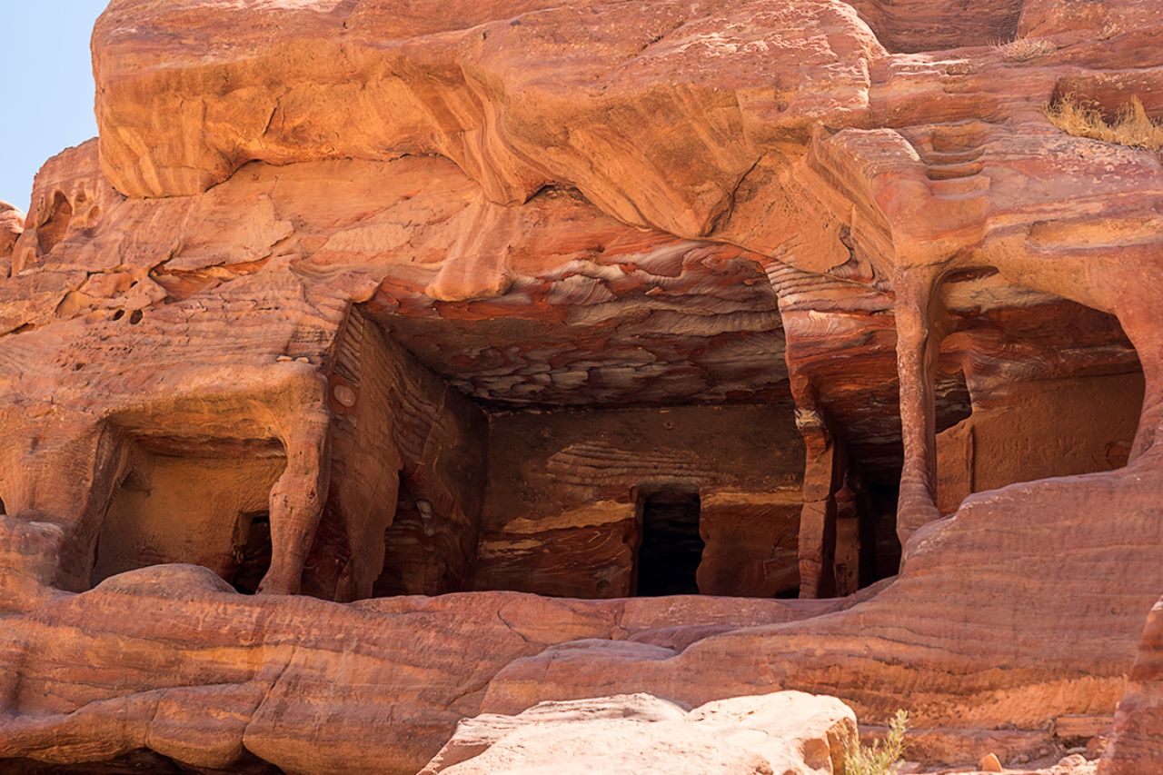 Más lugares de enterramiento