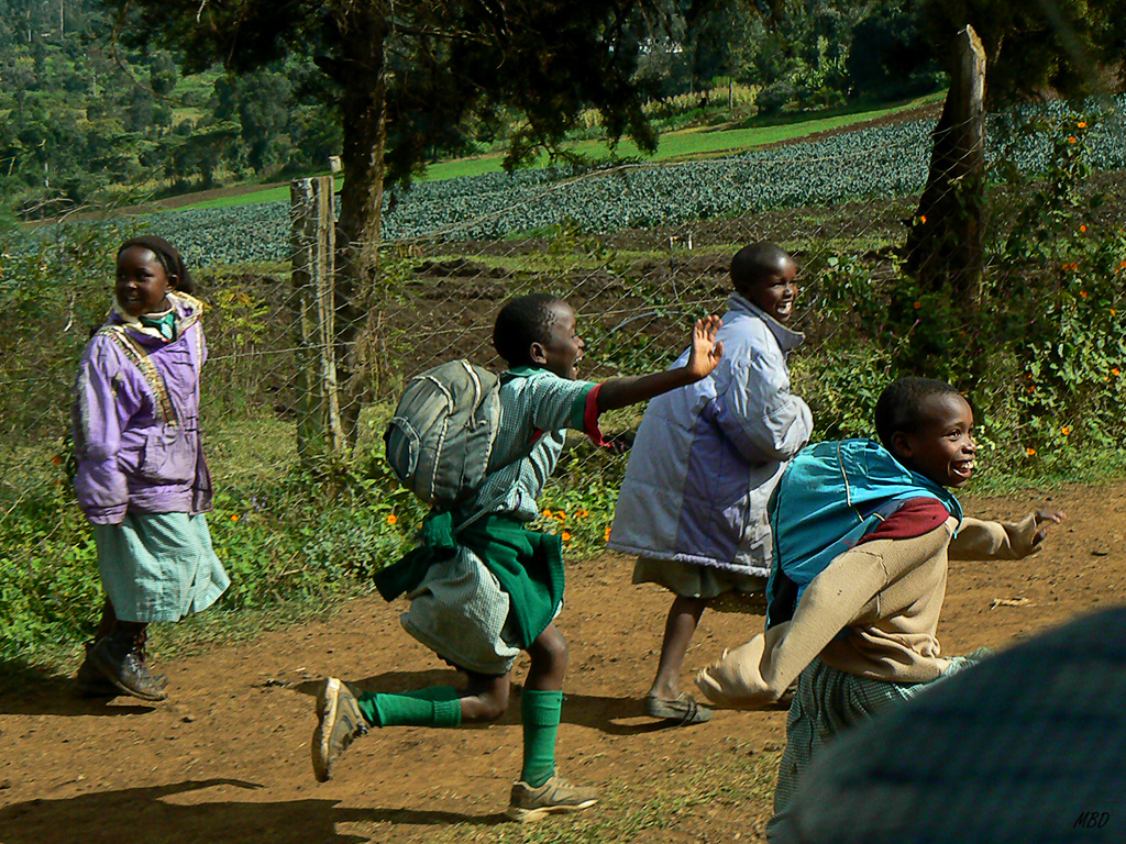 Una carrera divertida al salir de la escuela.