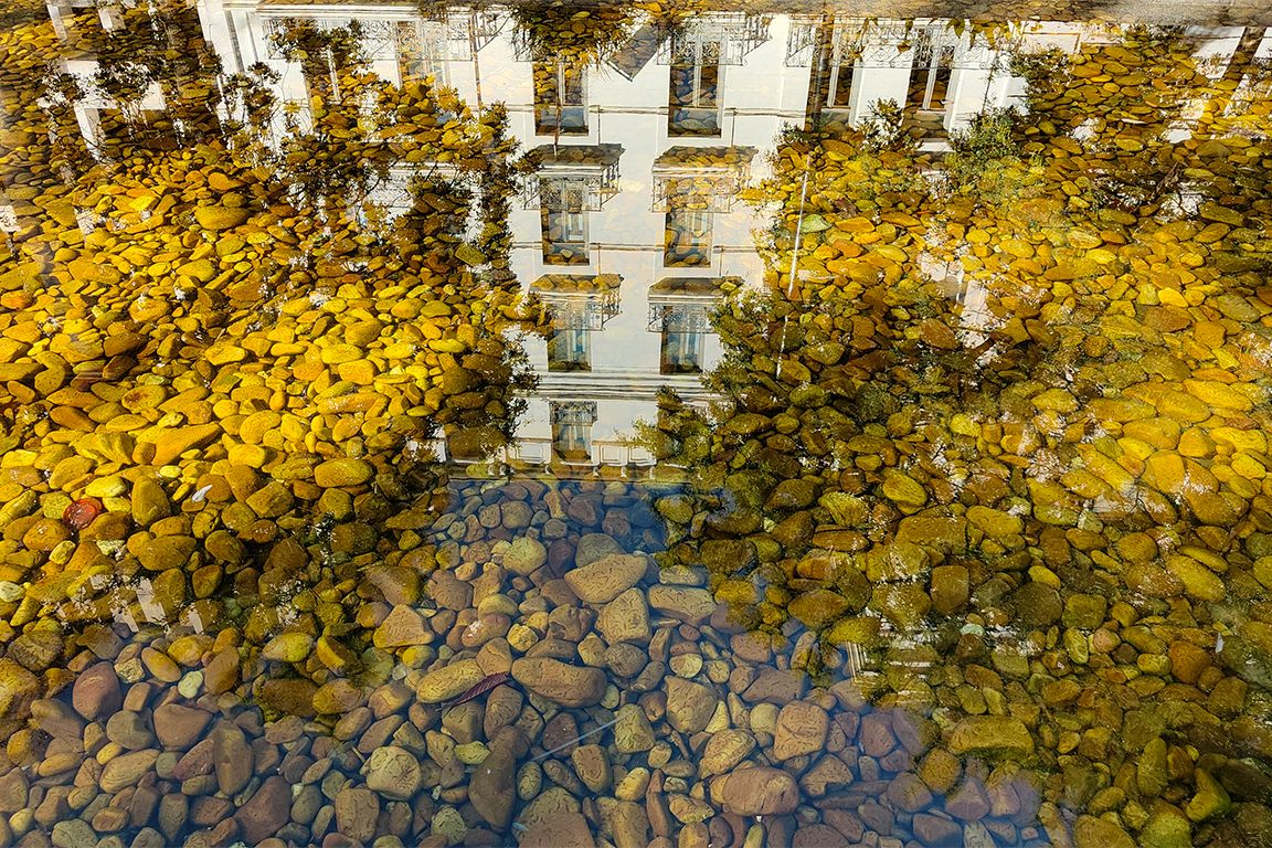 Reflejos en el Paseo del Prado