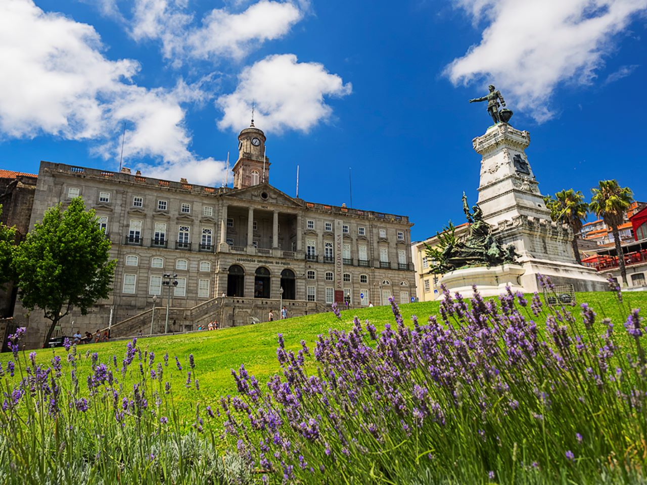 Con la bolsa al fondo