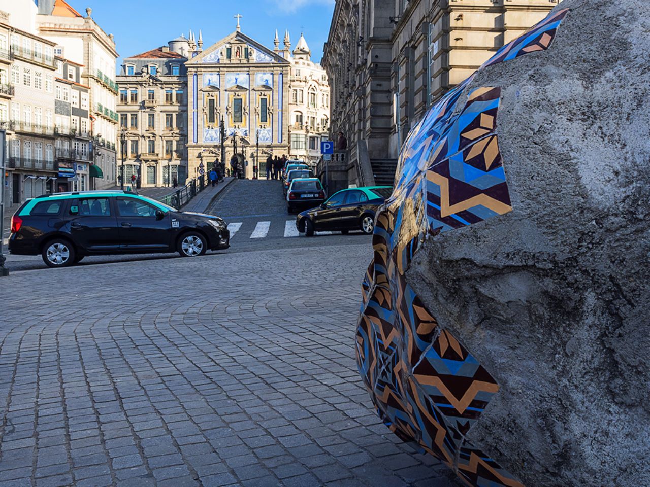 Iglesias, azulejos, taxis...