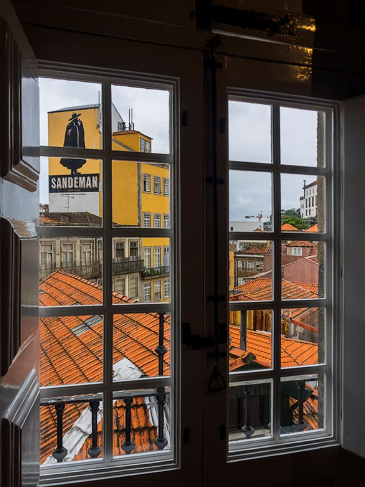 Popular bodega de oporto