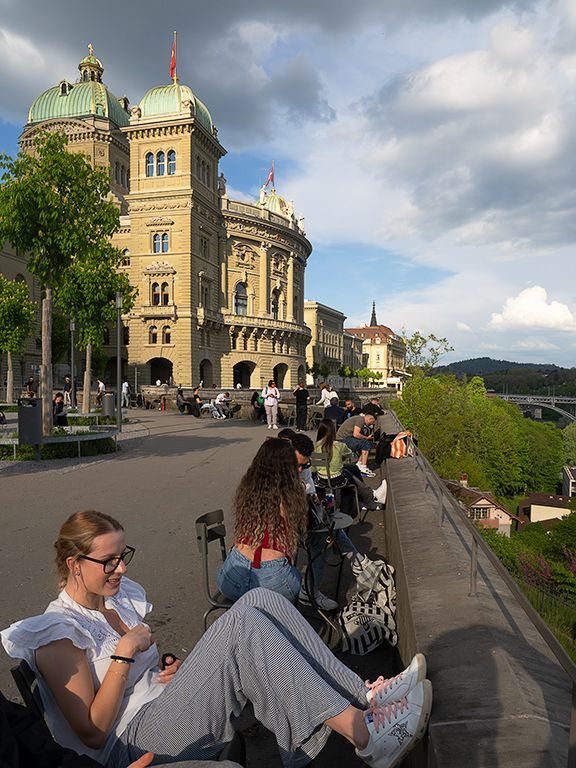 Relax en el mirador sobre Marzili