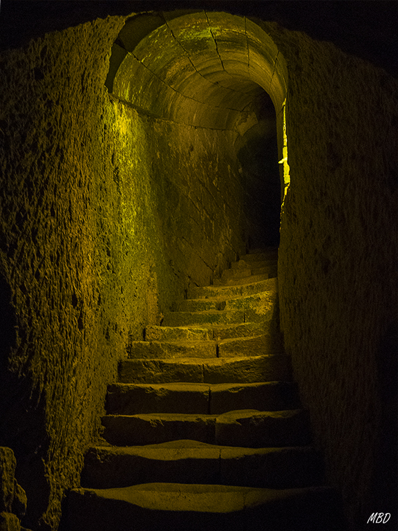 Un castillo sobre otro subterraneo