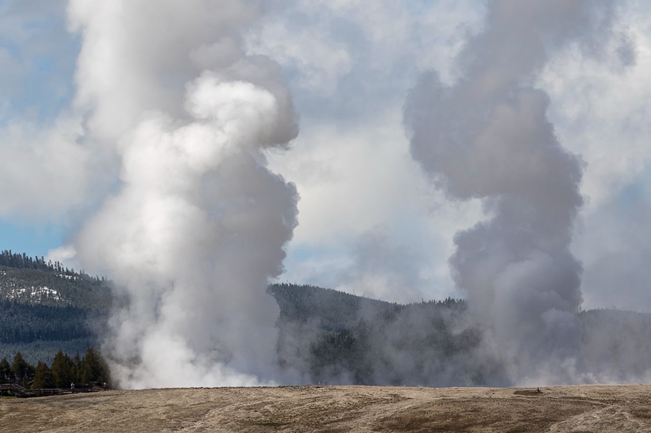 Fumarolas en Fountain Paint Pot 